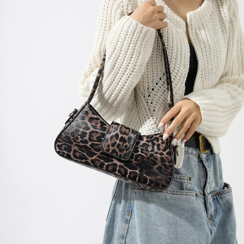 Sac sous les bras de style français